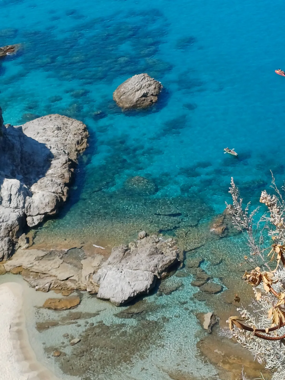 Scorcio del territorio tra collina e mare