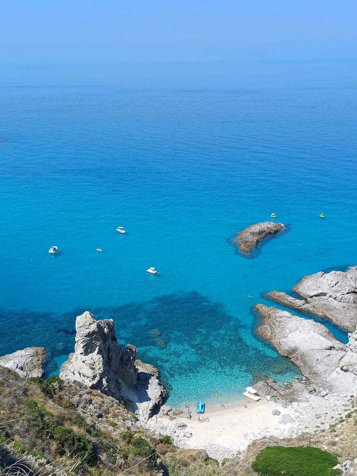 Costa turchese vista da Falconara Albanese